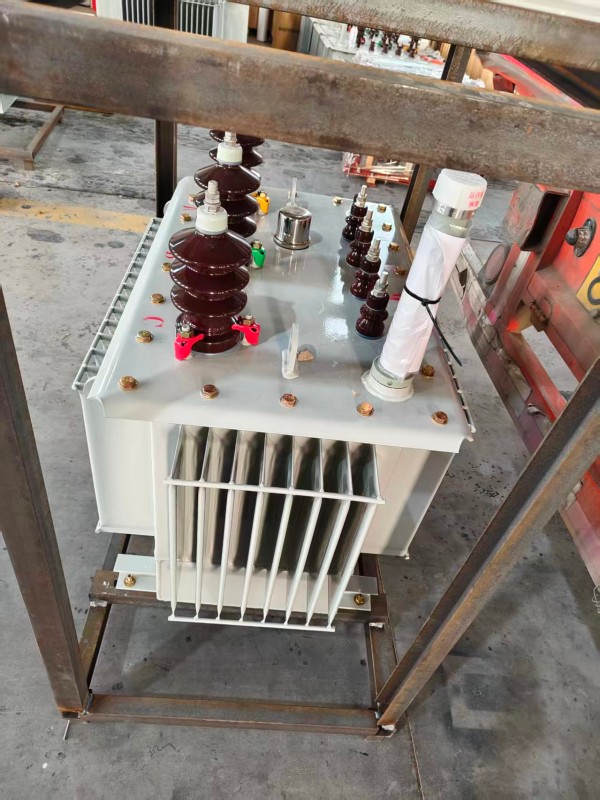 S13‑1000kVA <a href='https://yaodu.xdbyq.cn/youjinshi/' target='_blank' title='尧都油浸式变压器'><strong>尧都油浸式变压器</strong></a> 大型厂区 S13 尧都尧都尧都油浸式变压器 S13‑1000kVA 尧都尧都尧都油浸式变压器 大型厂区 S13 尧都尧都尧都油浸式变压器
